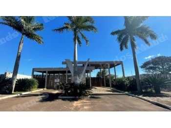 Imóvel de 700 m2 em leilão em Pérola/PR