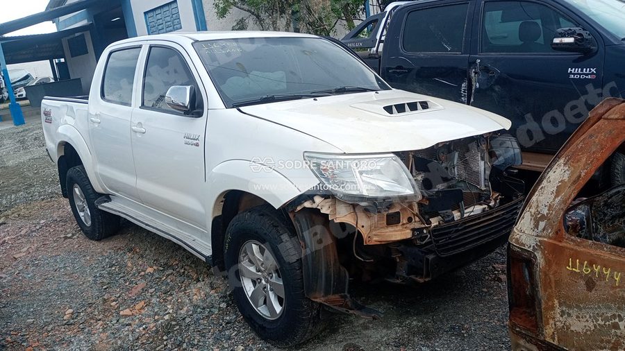 Toyota Hilux Cd4X4 Srv 2014 em leilão em São José dos Pinhais/PR