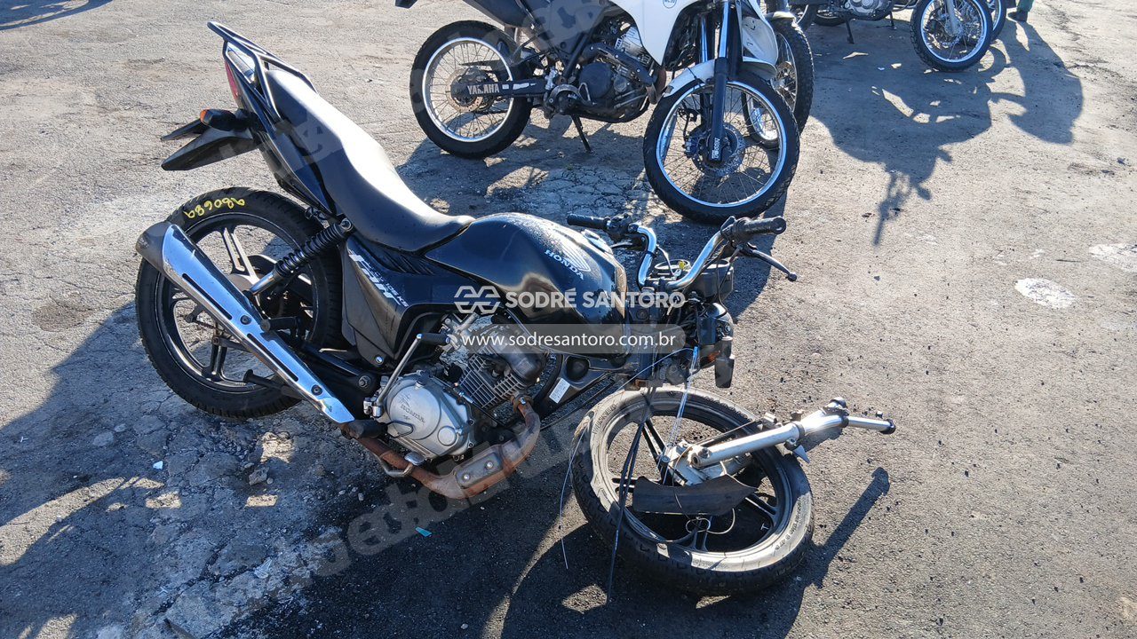 Honda Cg 125 Fan Ks 2012 em leilão em Brasil