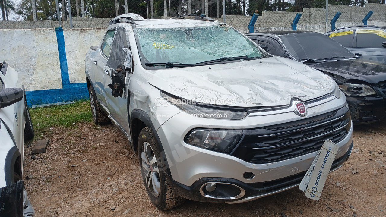 Fiat em leilao em São José dos Pinhais/PR