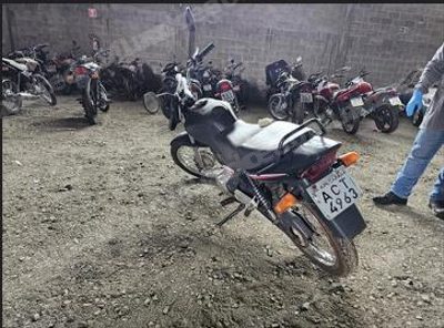 Honda 2001 em leilao em Apucarana/PR