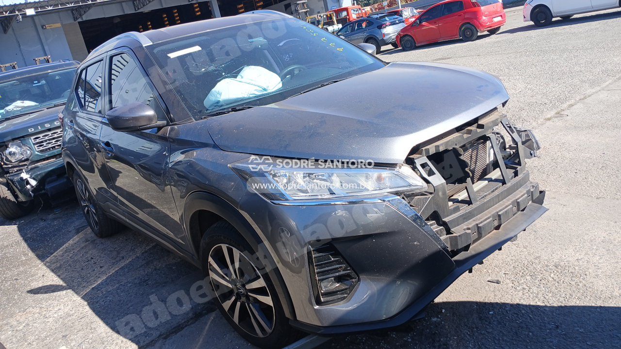 Nissan em leilao em Brasil