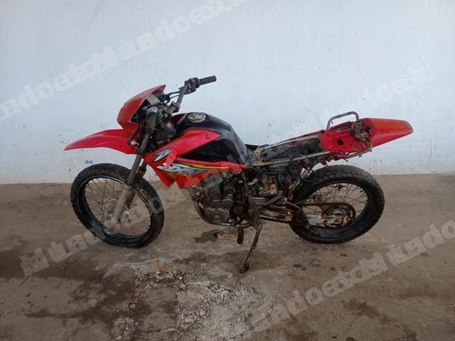 Honda Veiculo 2004 em leilao em Brasil