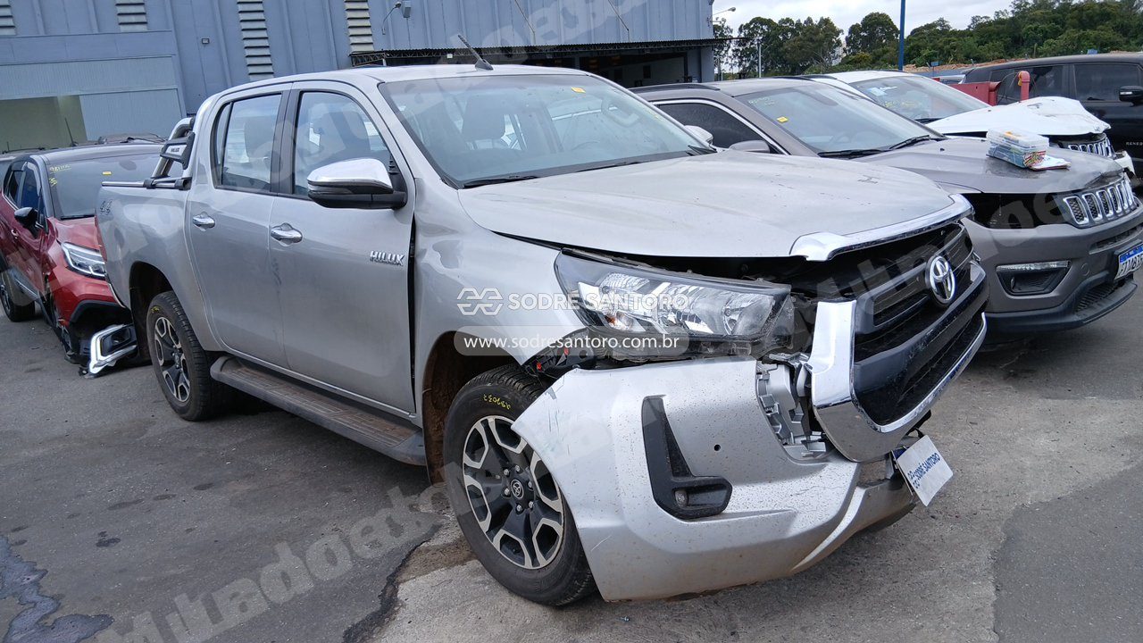 Toyota Hilux 2024 em leilao em Brasil