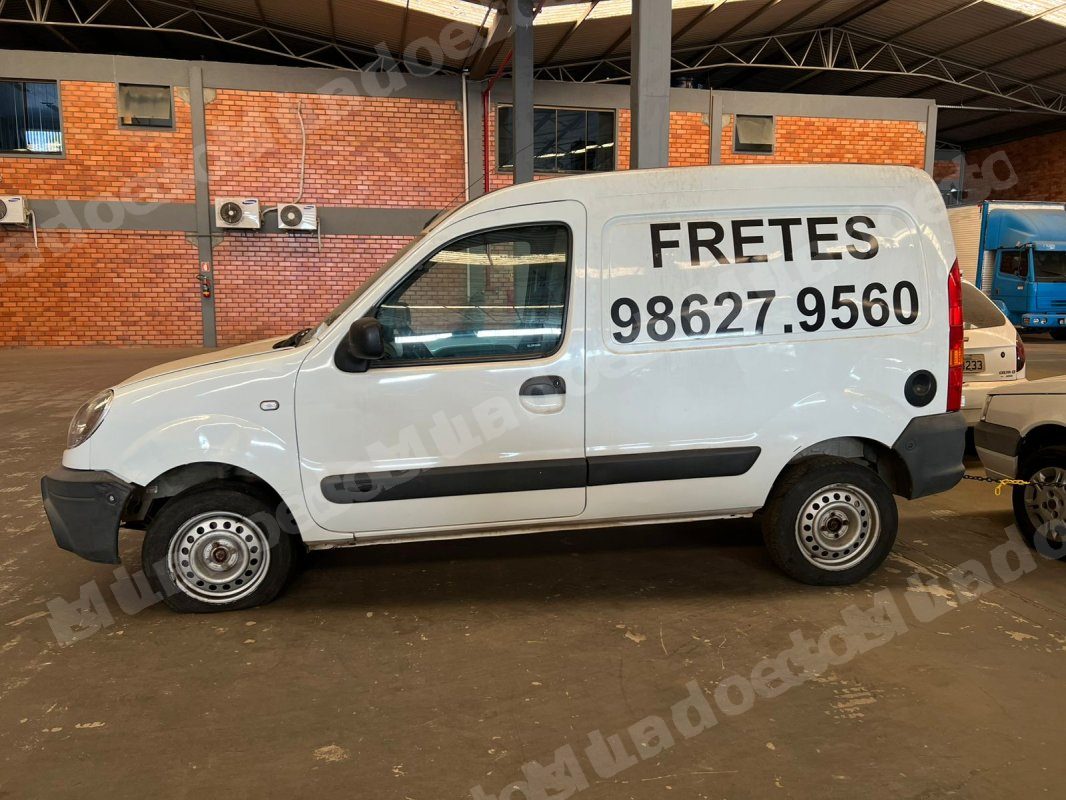 Renault em leilao em Brasil