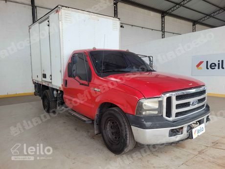 Ford F em leilão em Benevides/PA
