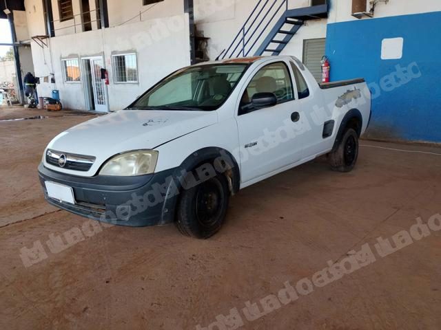 Gm 2008 em leilão em Brasil - Lote 2