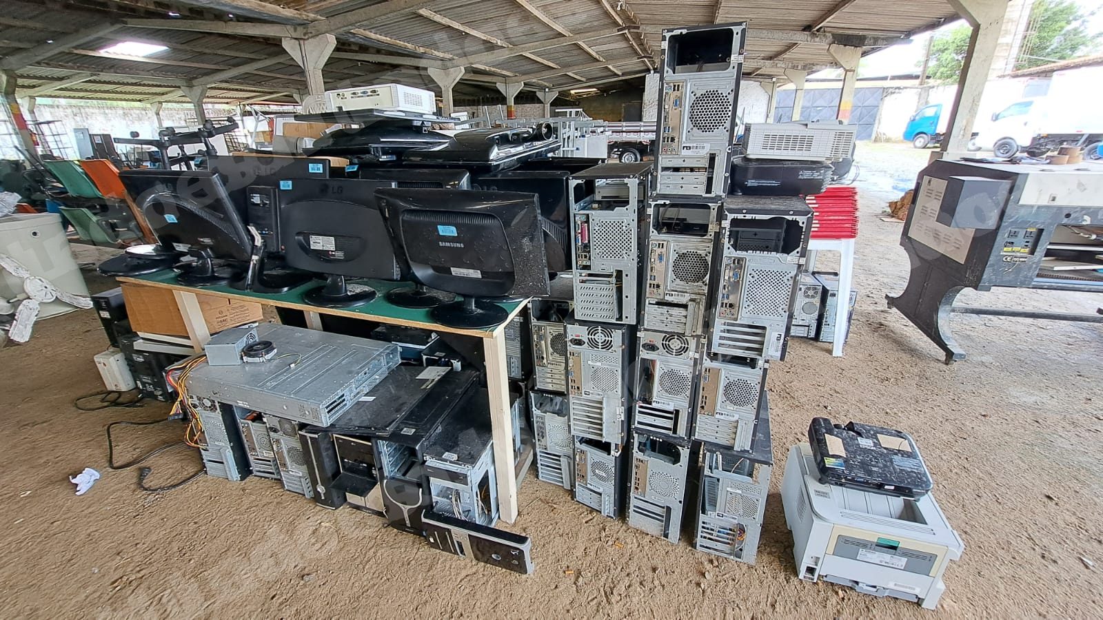 Lote em leilao em Brasil