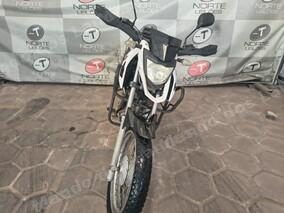 Yamaha - em leilão em Brasil - Lote 2