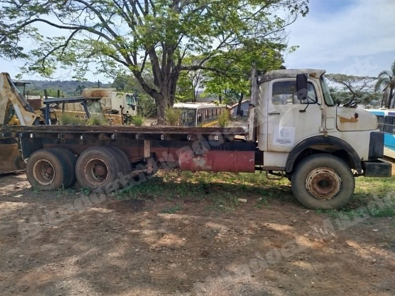 Mercedes Benz em leilao em Brasil - Lote 3