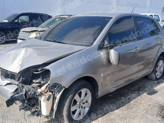Volkswagen Polo 2011 em leilão em Brasil
