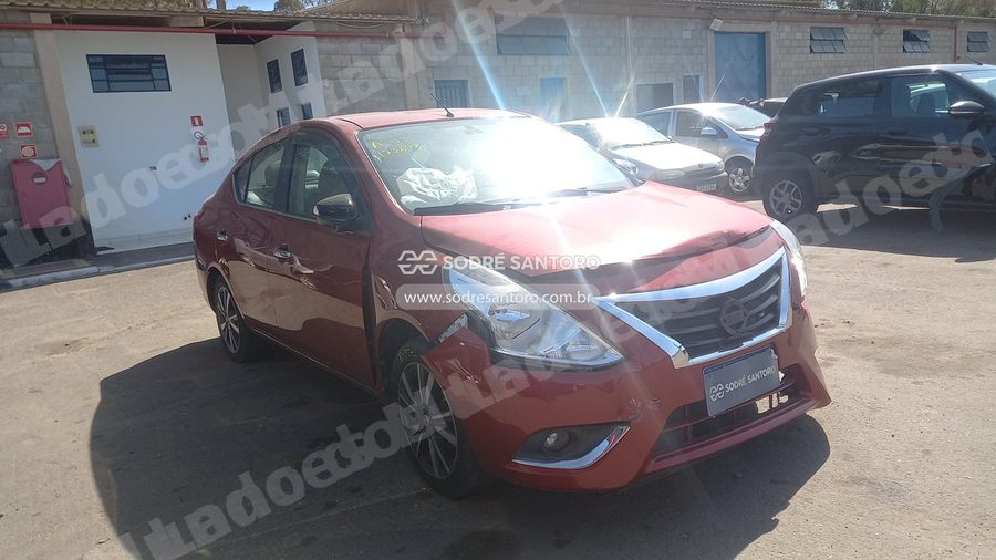 Nissan Versa 16Sl Cvt 2018 em leilão em Monte Mor/SP