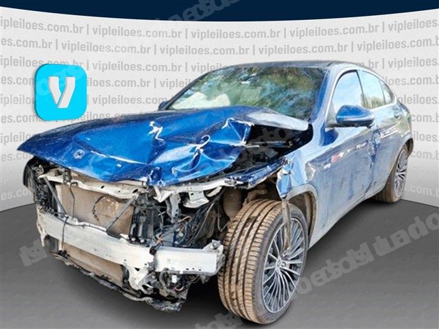 Mercedes em leilao em Brasil