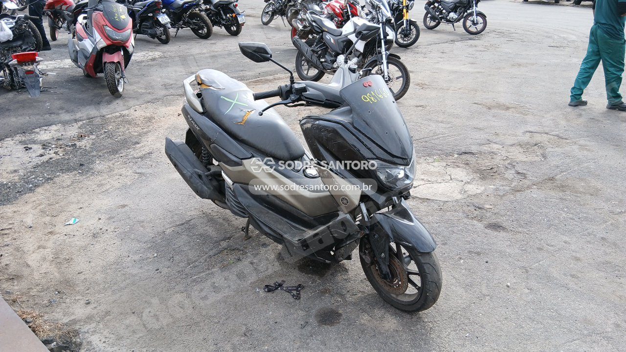 Yamaha Nmax 2020 em leilao em Brasil