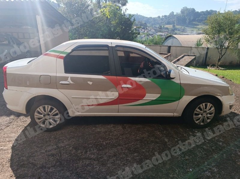 Renault 2013 em leilao em Palmitos/SC