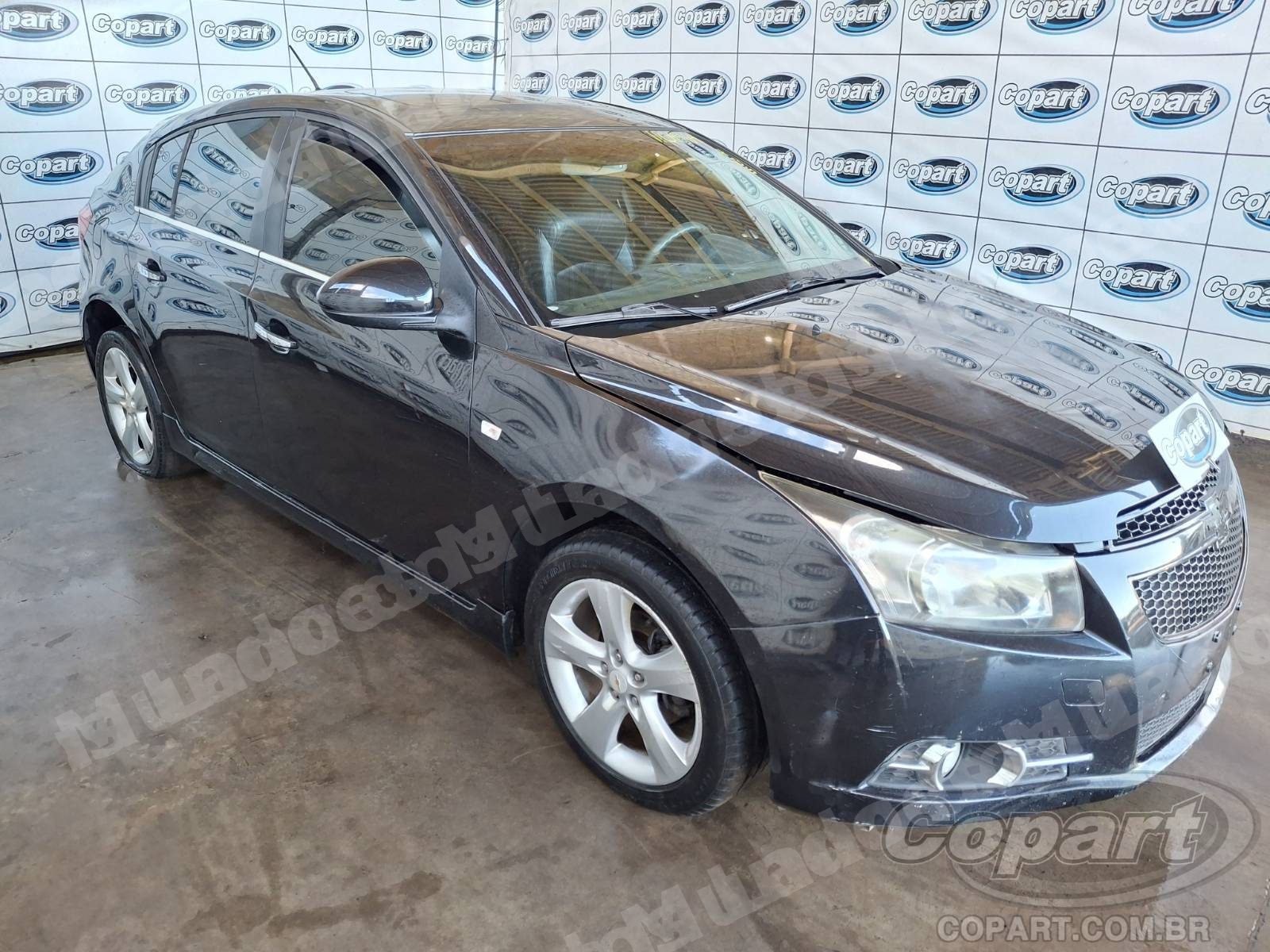 Lote em leilao em Candeias/BA