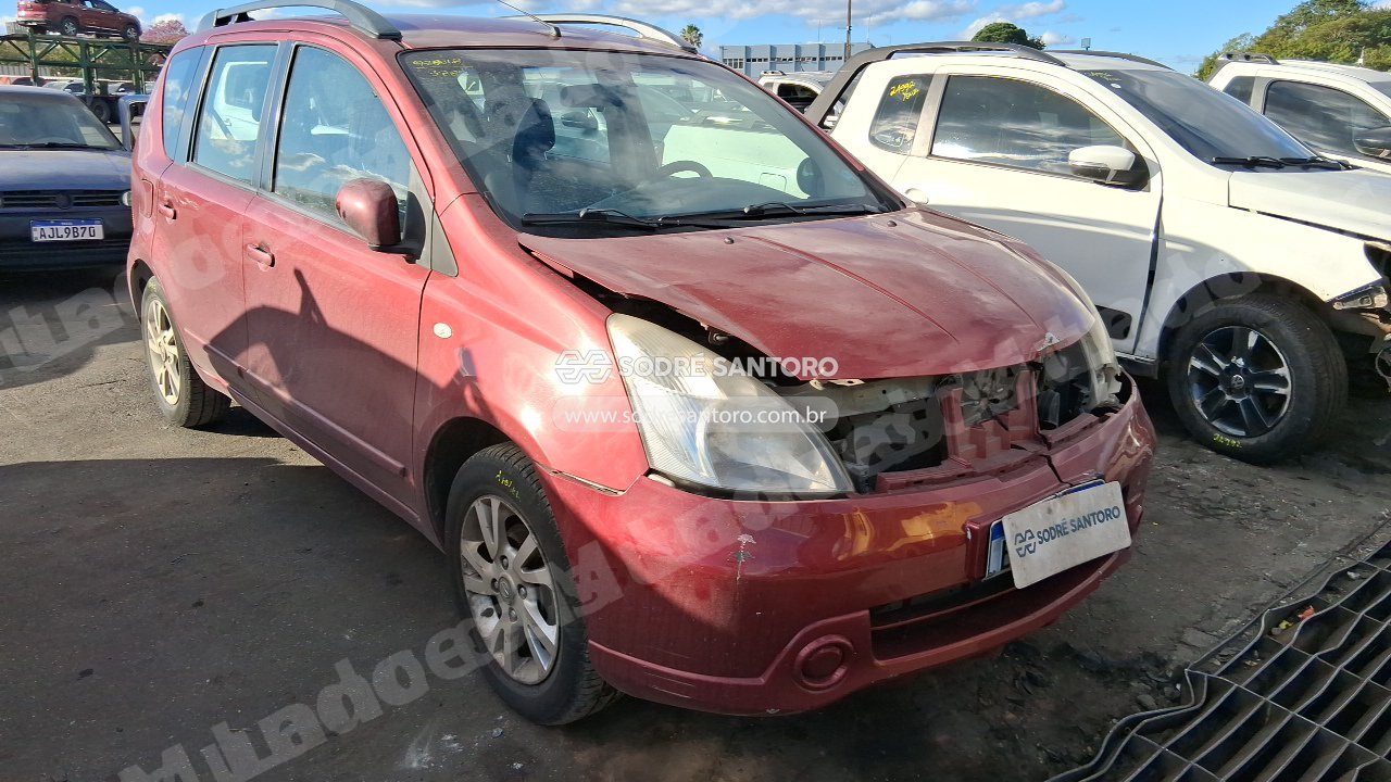 Nissan Livina 2013 em leilão em Brasil