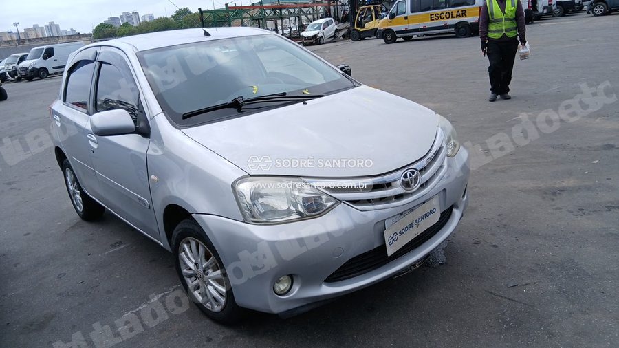 Toyota Etios  Xls 2013 em leilão em Guarulhos/SP