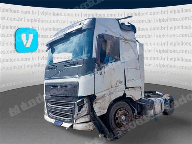 Volvo em leilao em Brasil