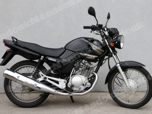 Yamaha 2004 em leilão em Guararapes/SP