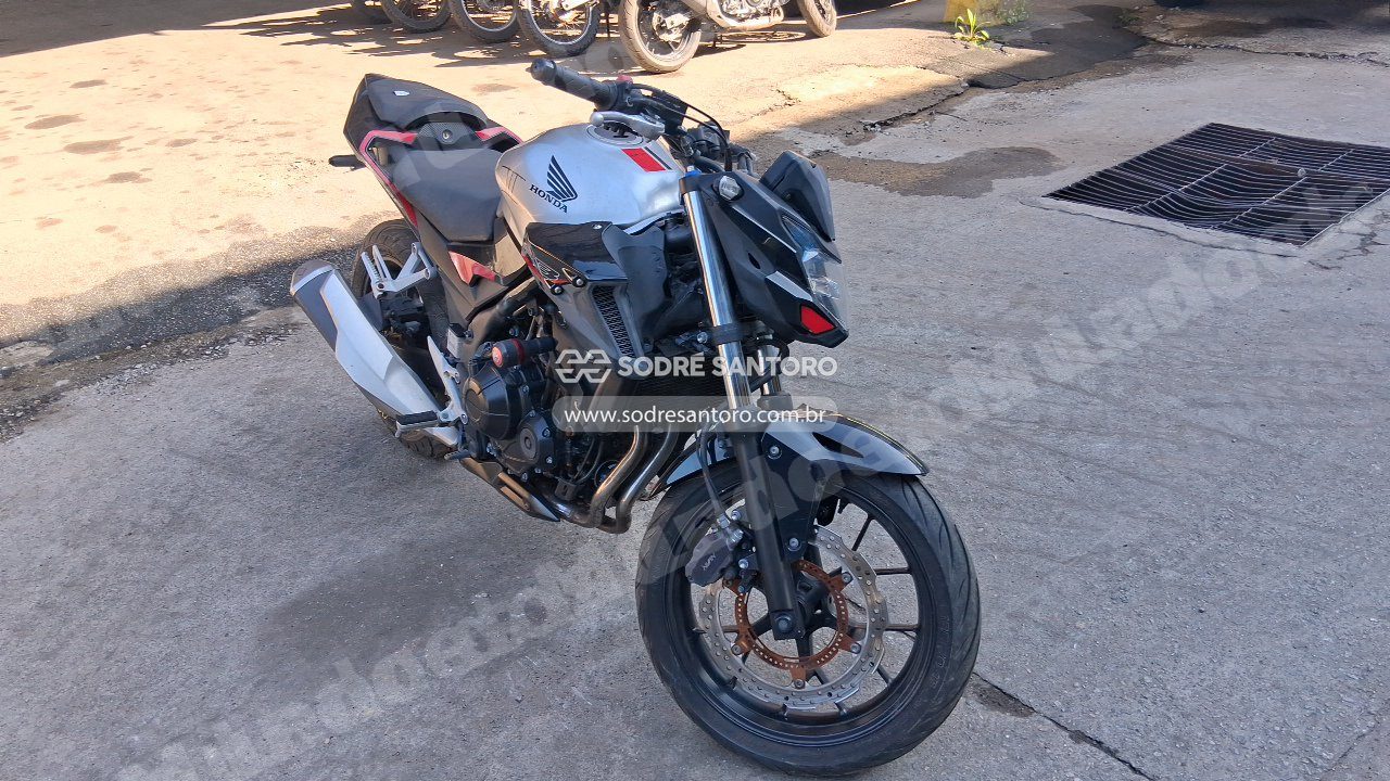 Honda Cb 500F 2021 em leilao em Brasil