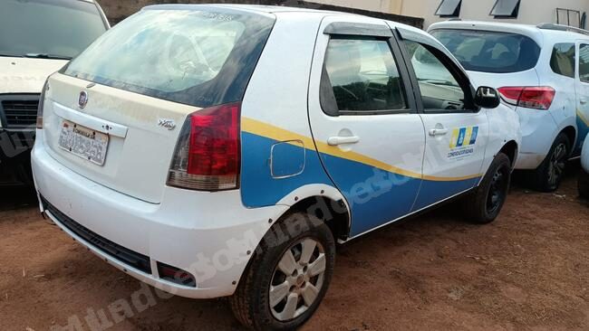 Fiat Palio 2014 em leilão em Brasil - Lote 3