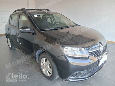 Renault Sandero em leilão em Manaus/AM