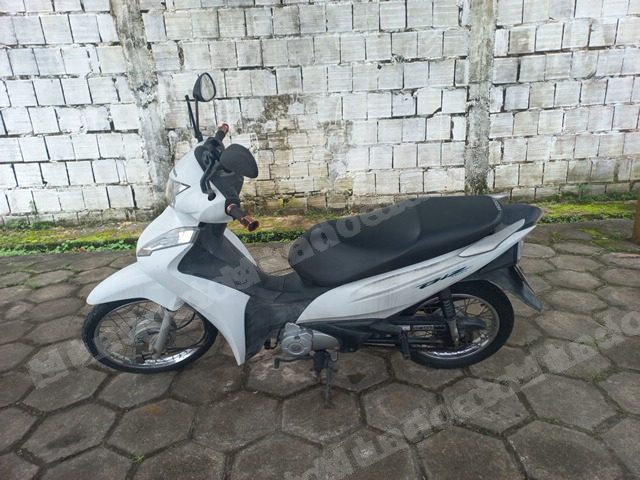 Honda em leilao em Brasil