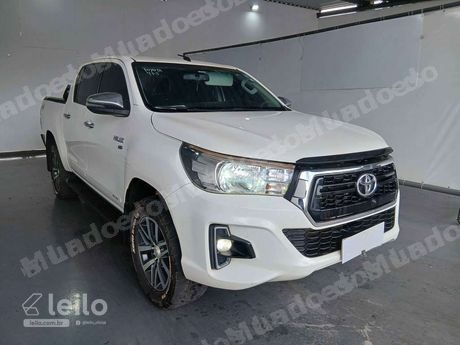 Toyota Hilux em leilao em Aparecida de Goiânia/GO - Lote 3