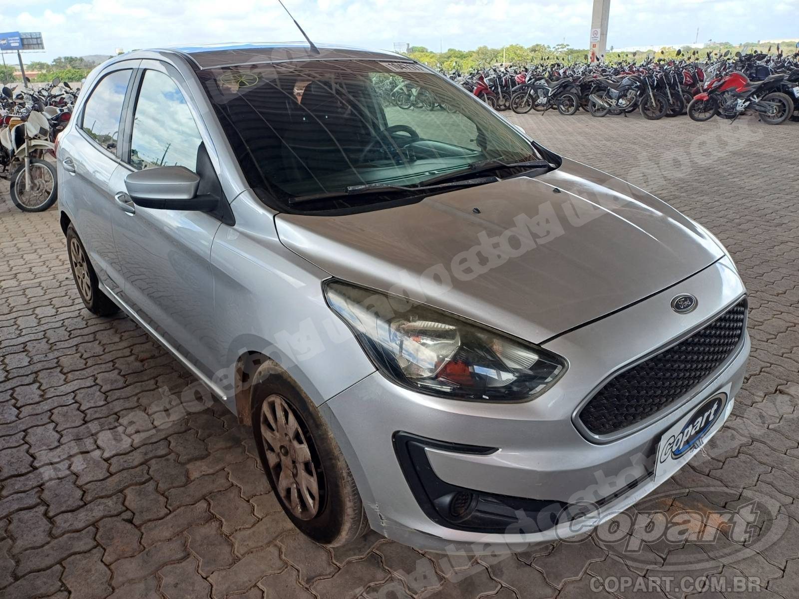 Lote em leilao em Eusébio/CE