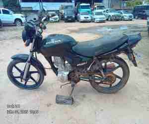 Honda 2009 em leilão em Brasil - Lote 2