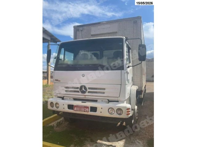 Mercedes Benz 2011 em leilao em Cuiabá/MT
