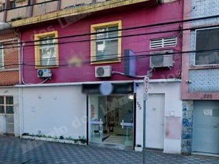 Imóvel comercial de 142 m2 em leilão em Santos/SP