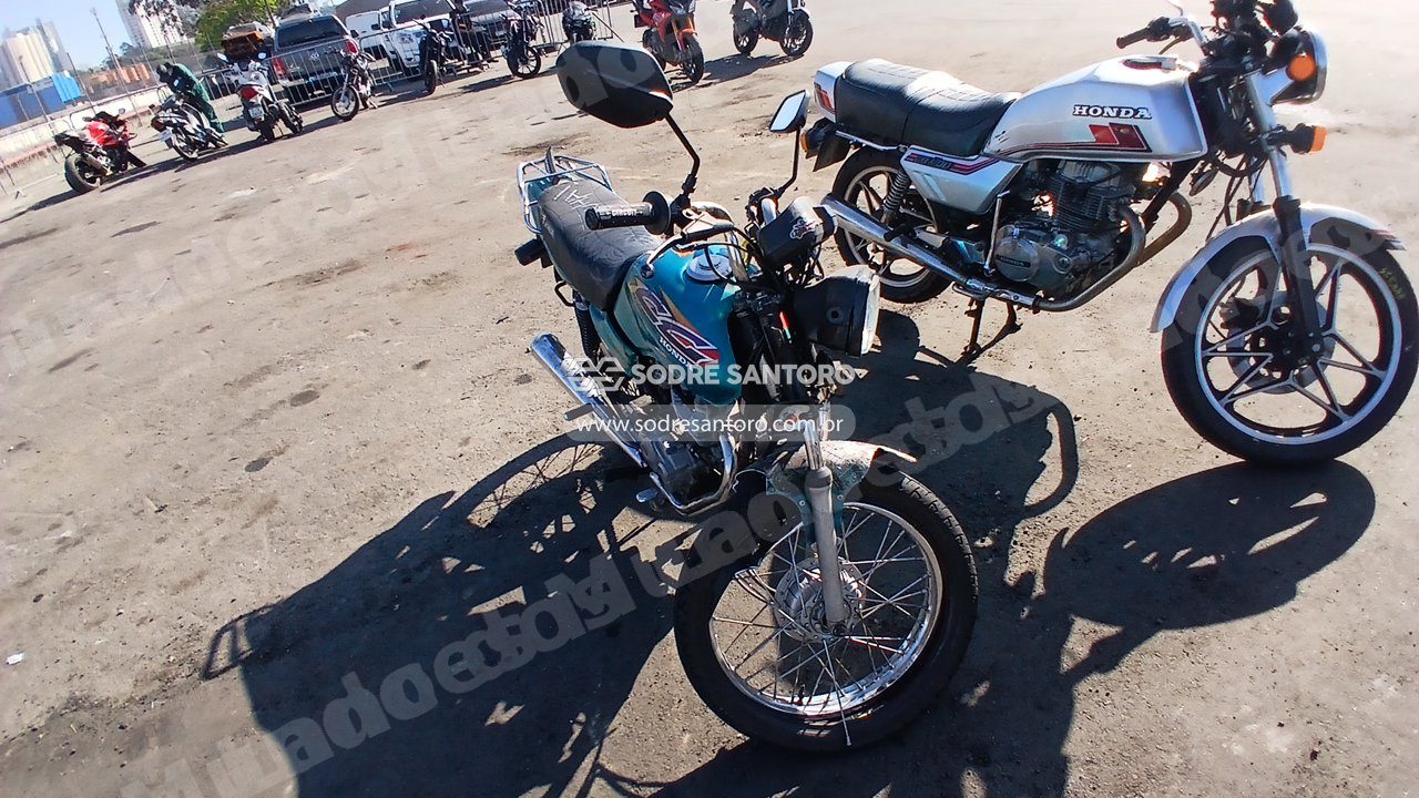 Honda em leilao em Brasil