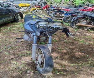 Honda em leilao em Brasil