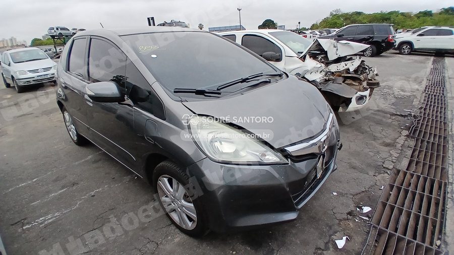 Honda Fit Ex Flex 2014 em leilão em Guarulhos/SP