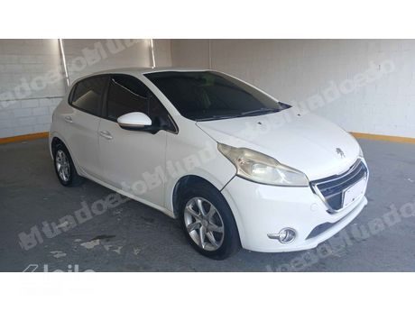Peugeot 208 em leilão em Manaus/AM