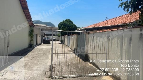 Casa em leilao em U/RJ