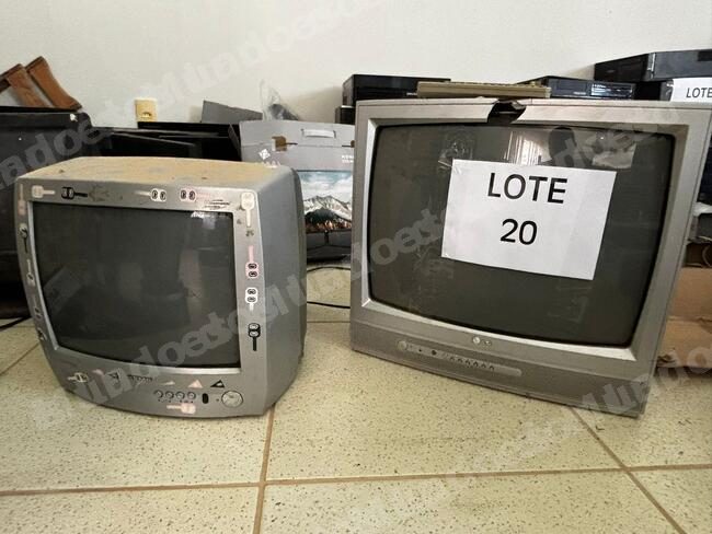 Lote em leilao em Brasil