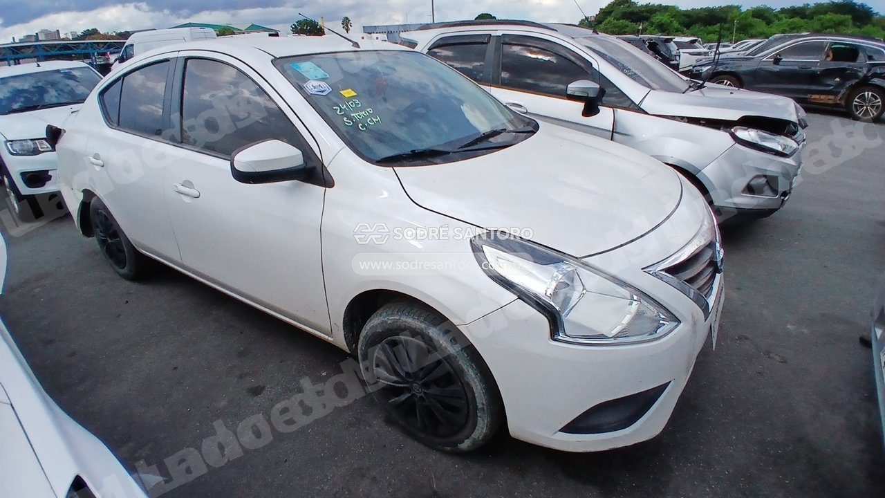 Nissan em leilao em Brasil