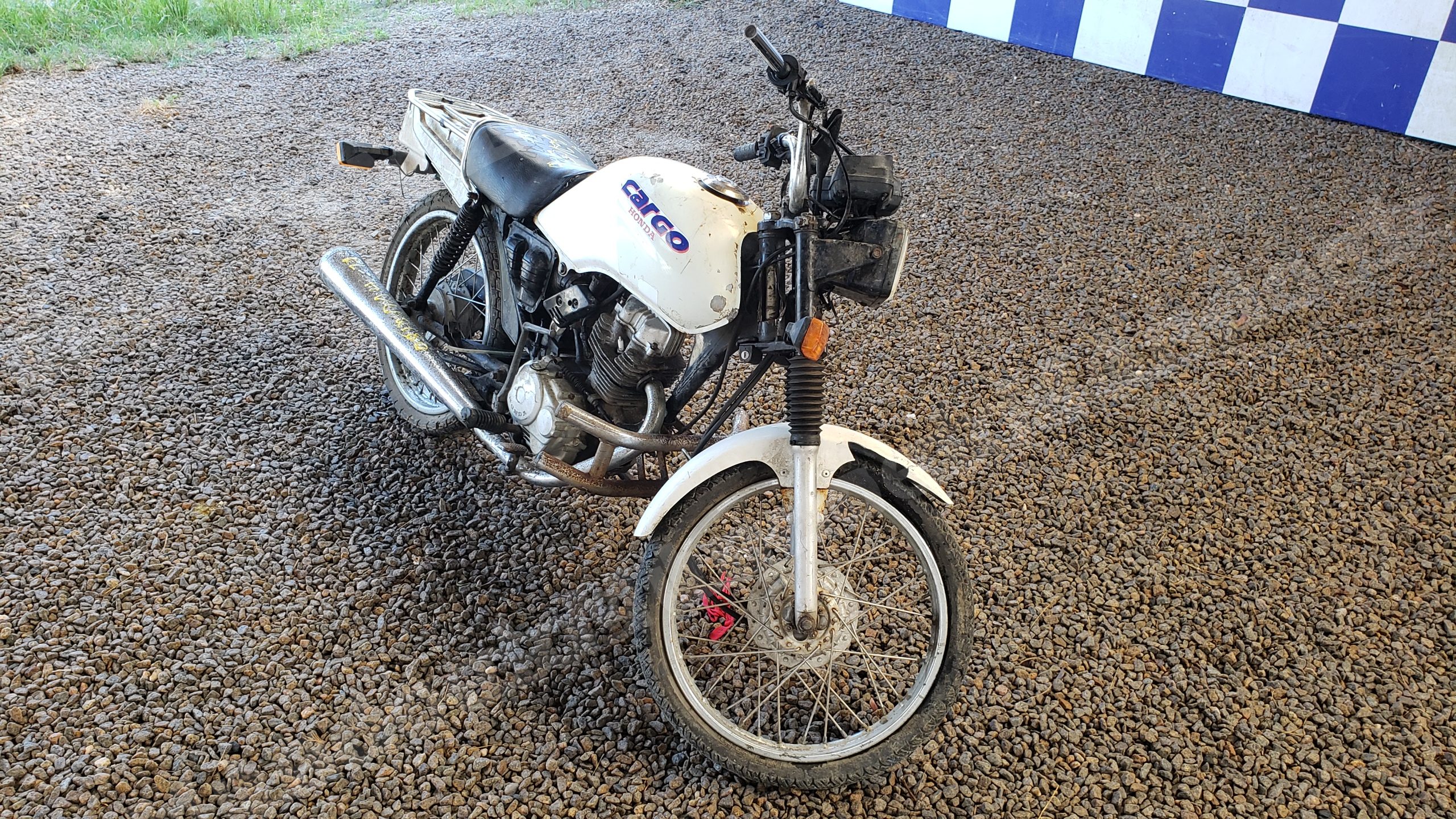 Honda em leilao em Brasil