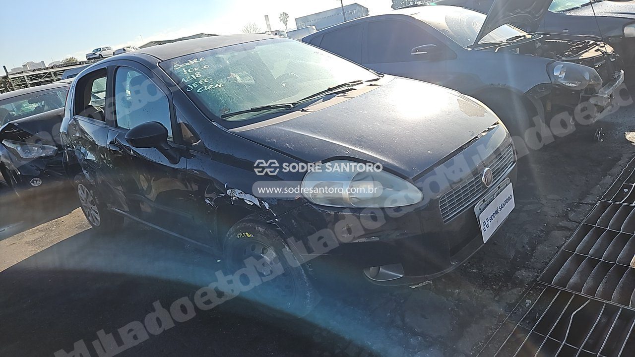 Fiat Punto Elx 1.4 2010 em leilao em Brasil