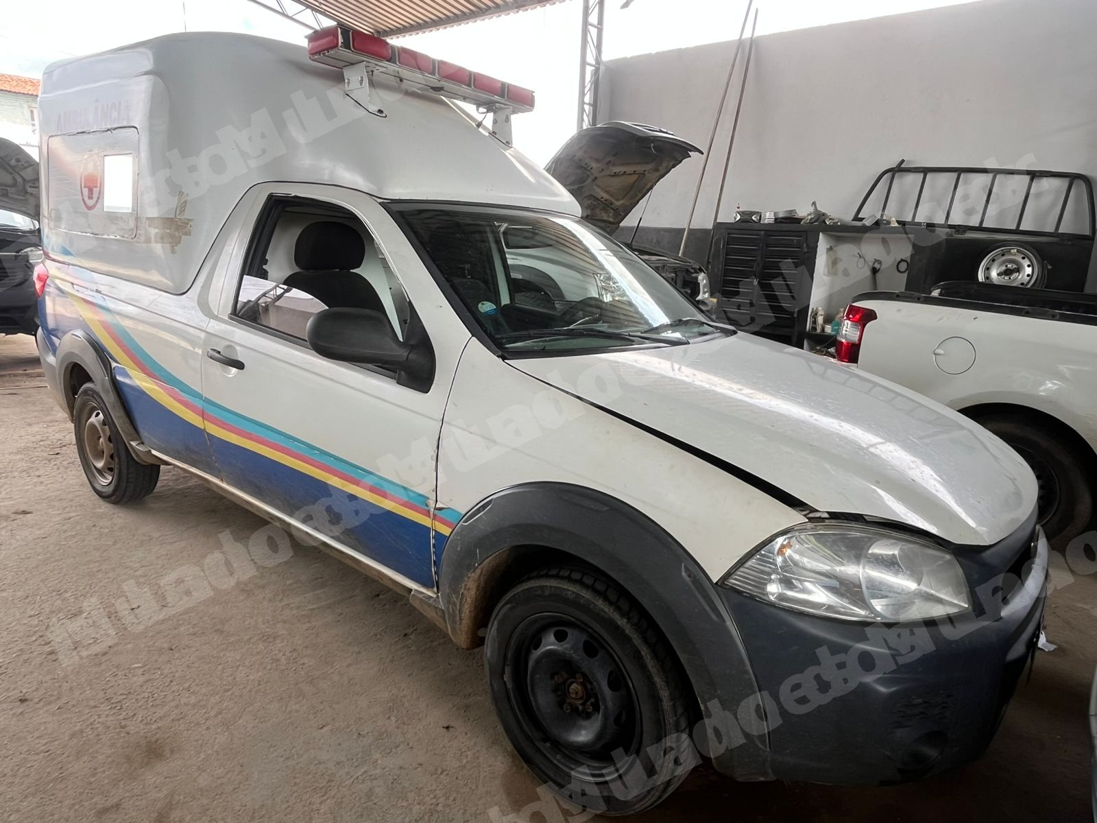 Fiat em leilao em Prefeitura Municipal de Quiterianópolis/CE