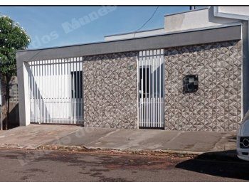 Imovel de 161 m2 em leilao em Arenápolis/MT