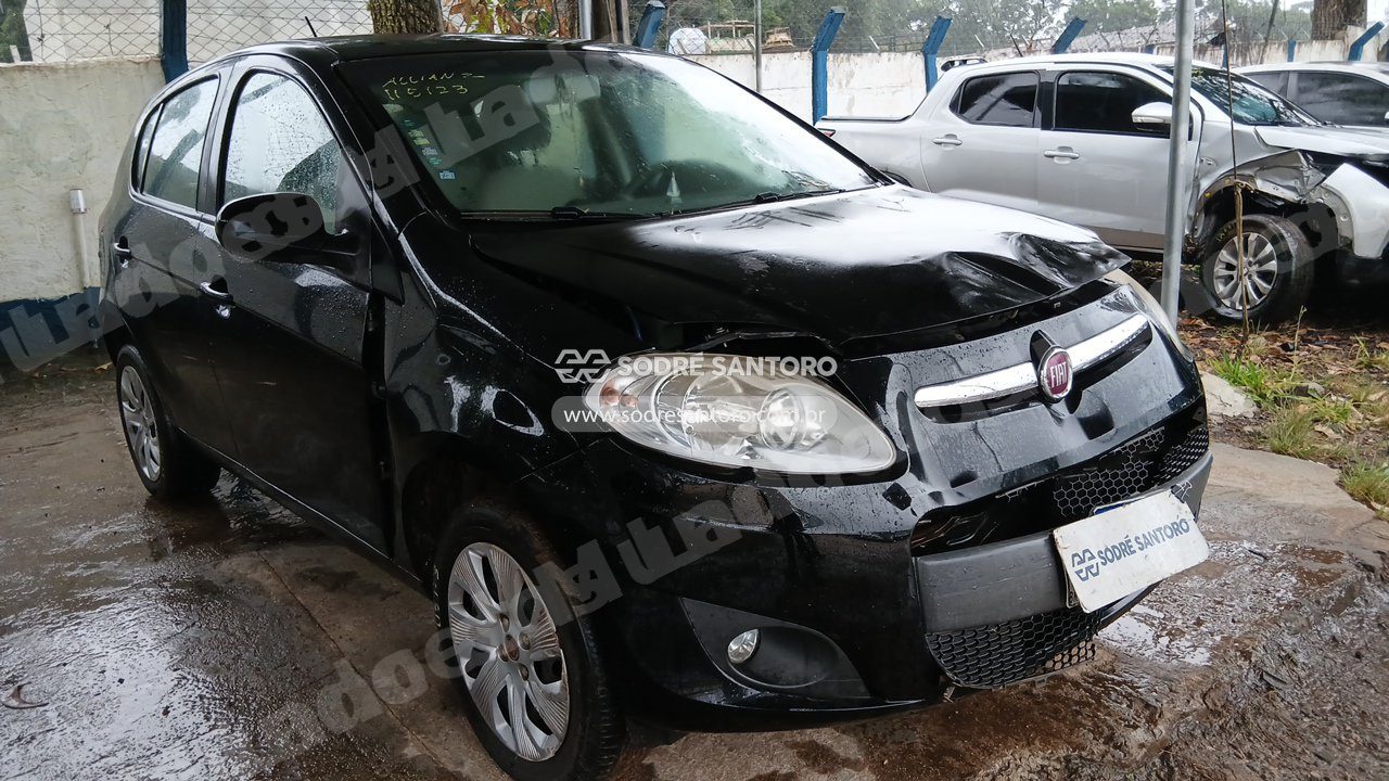 Fiat em leilao em São José dos Pinhais/PR