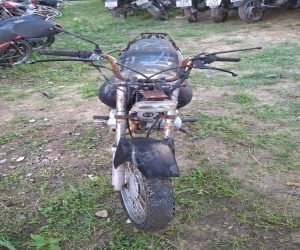 Motocicleta em leilão em SE