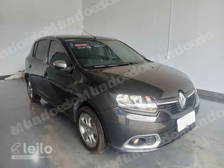 Renault em leilao em Aparecida de Goiânia/GO