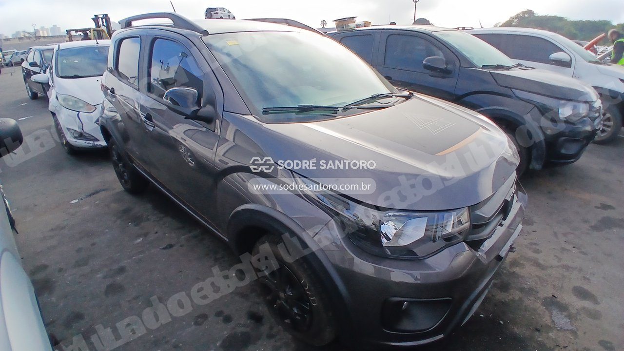 Fiat Mobi Trekking 1.0 Mt 2026 em leilao em Guarulhos/MT
