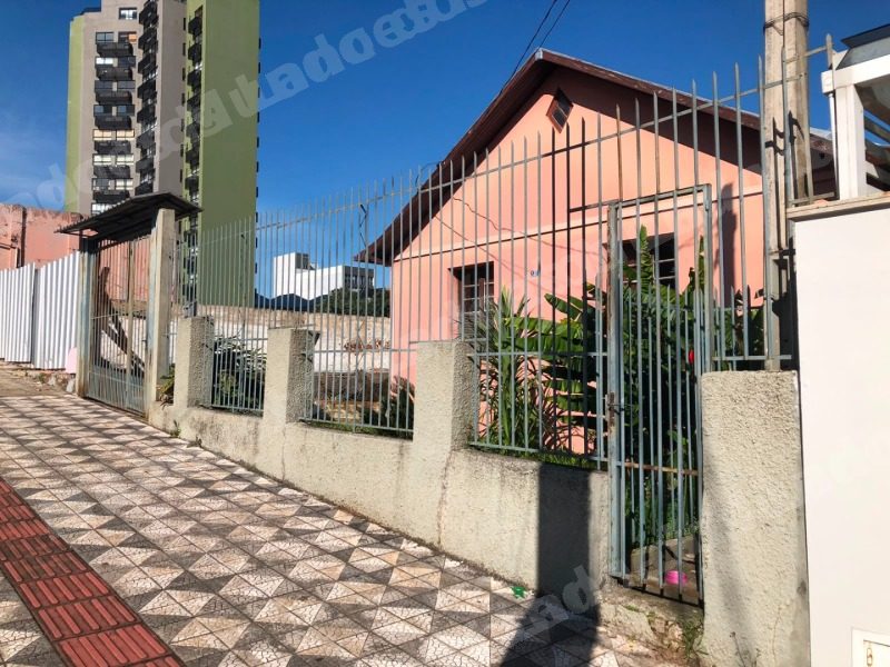 Casa de 19 m2 em leilão em Erechim/RS