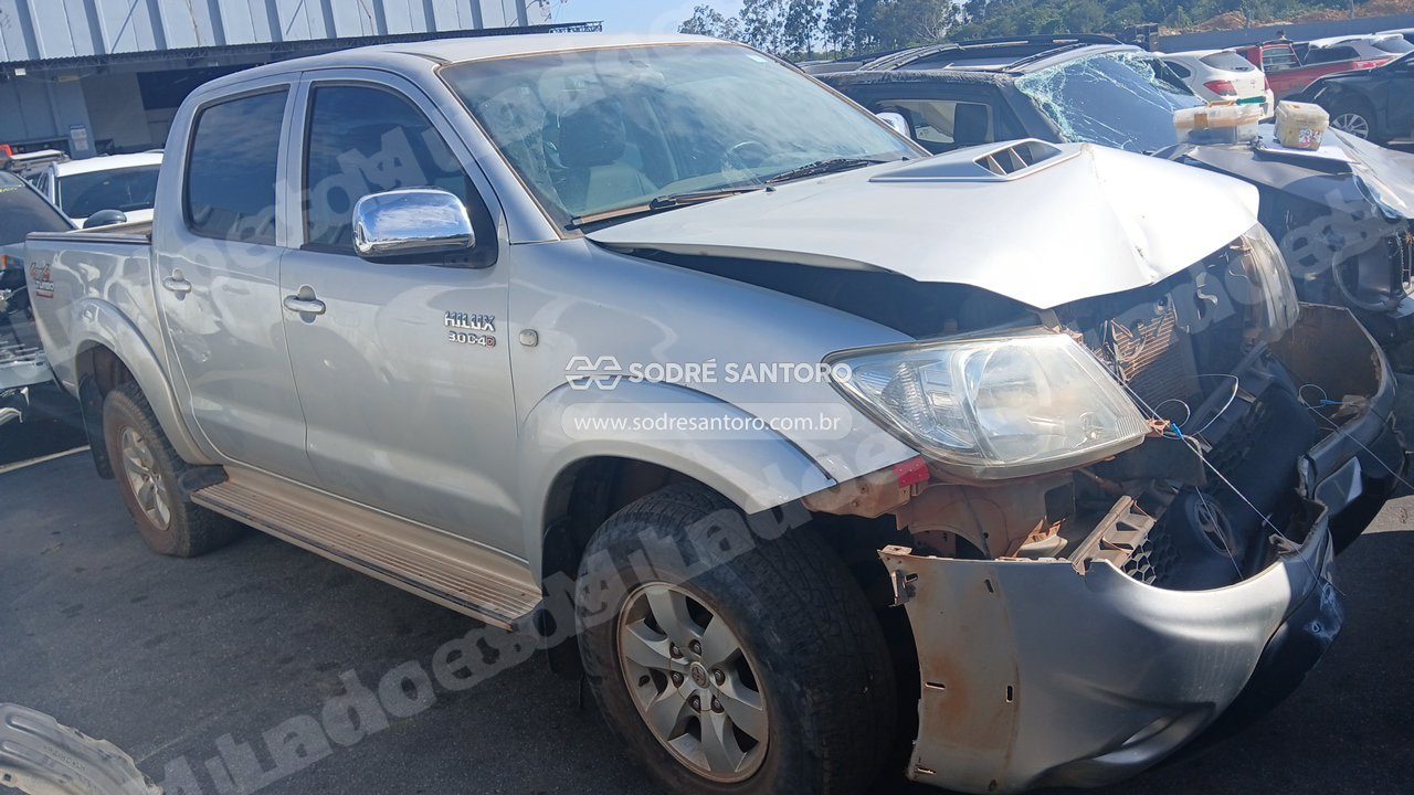 Toyota Hilux Cd 4X4 Srv 2011 em leilão em Brasil